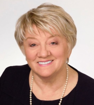 Annette Comeau Portrait