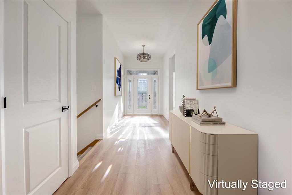 3532 PAUL Crescent, Plympton-Wyoming, Ontario, Canada