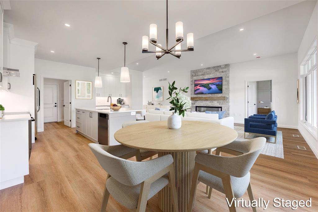 3532 PAUL Crescent, Plympton-Wyoming, Ontario, Canada