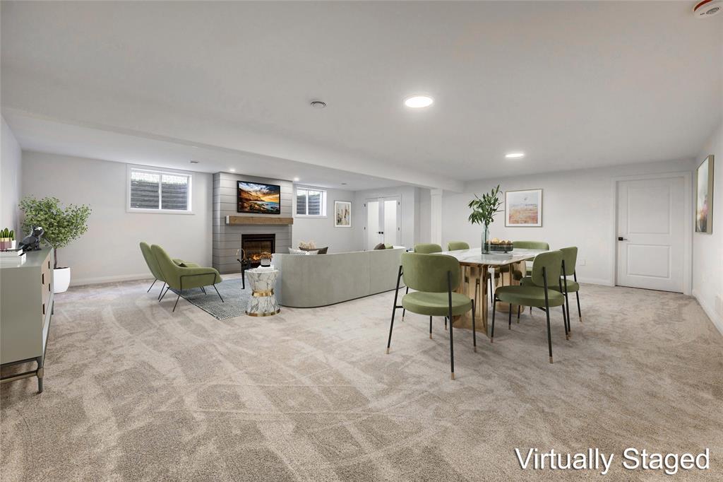 3532 PAUL Crescent, Plympton-Wyoming, Ontario, Canada