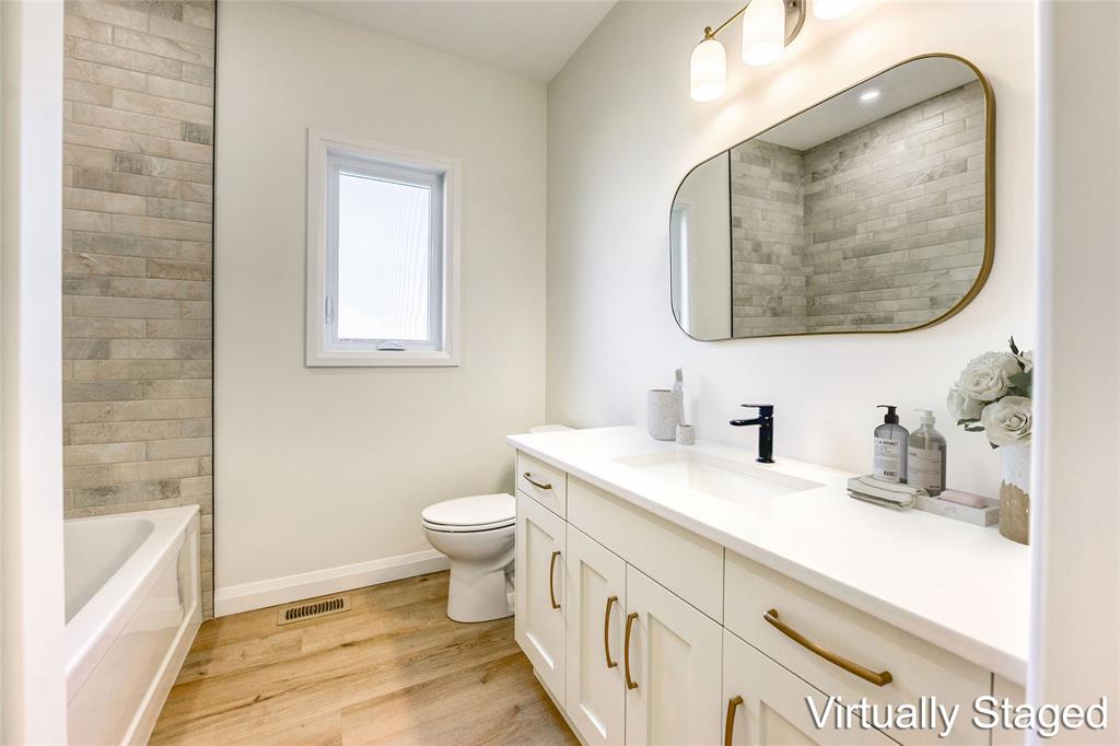 3511 MIA Lane, Plympton-Wyoming, Ontario, Canada photo 14