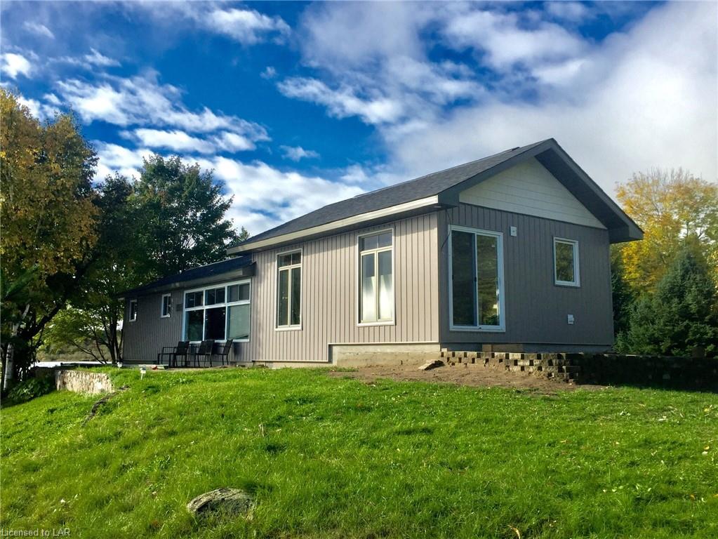 323D GRAHAMVALE Road, Powassan, Ontario, Canada