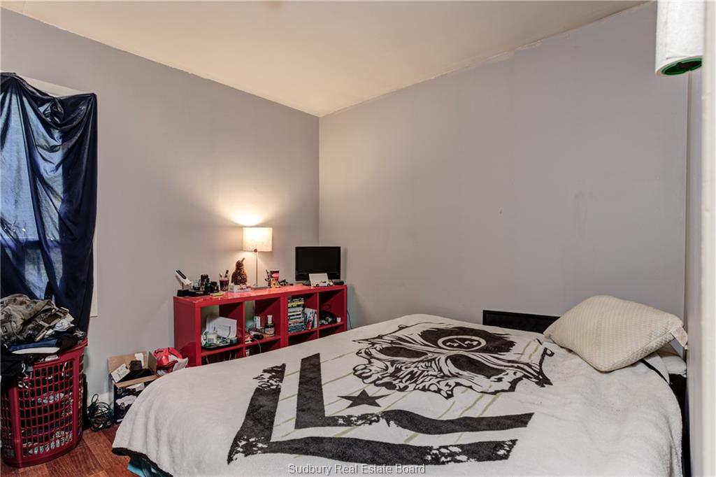 853 & 865 Kingsway, Sudbury Ontario, Canada