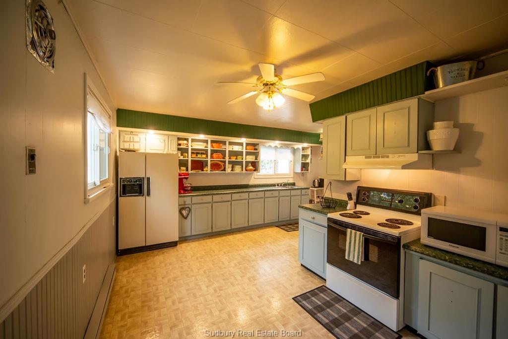 115 Moonlight Bay, Alban, Ontario, Canada
