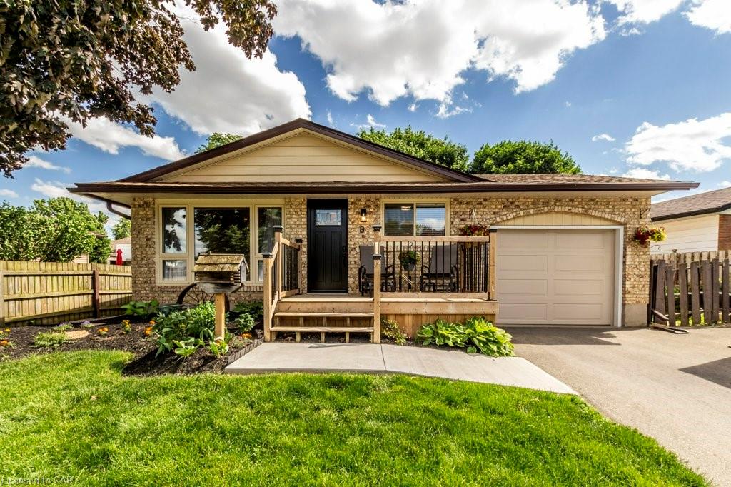 8 Barnicke Drive, Cambridge Ontario, Canada