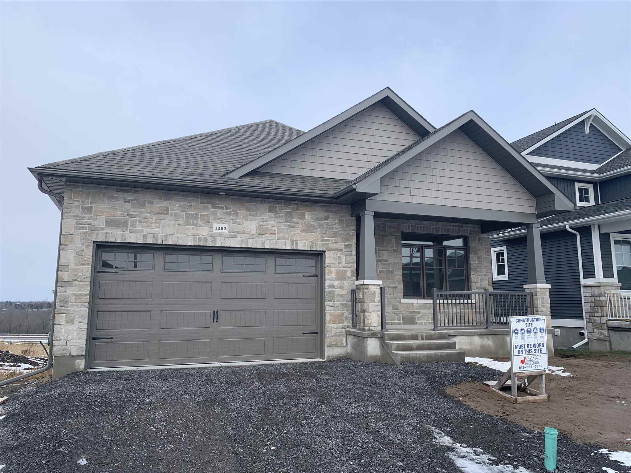 1263 Carfa Crescent, Kingston Ontario, Canada