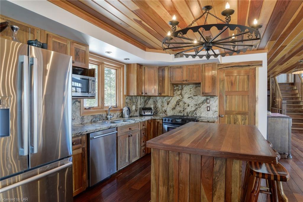 1558 FISH HATCHERY Road Unit# 54A, Muskoka Lakes Ontario, Canada