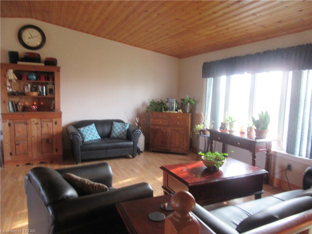51488 PRESSEY Line, Springfield Ontario, Canada