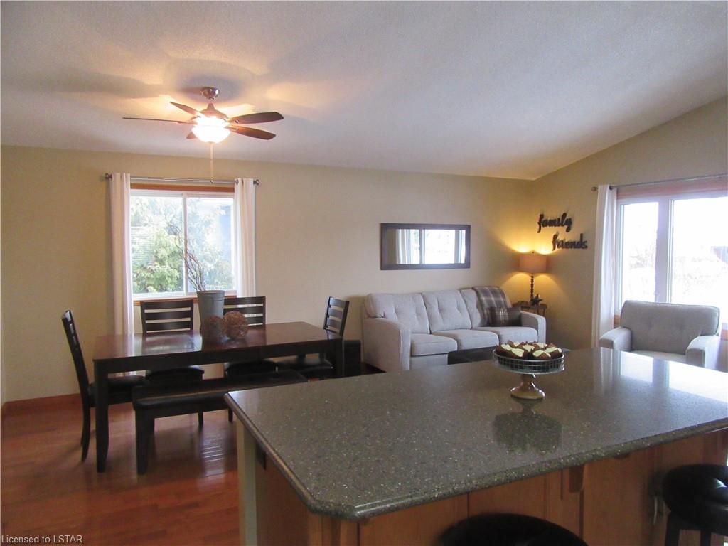 3 PALMER Court, St. Thomas Ontario, Canada