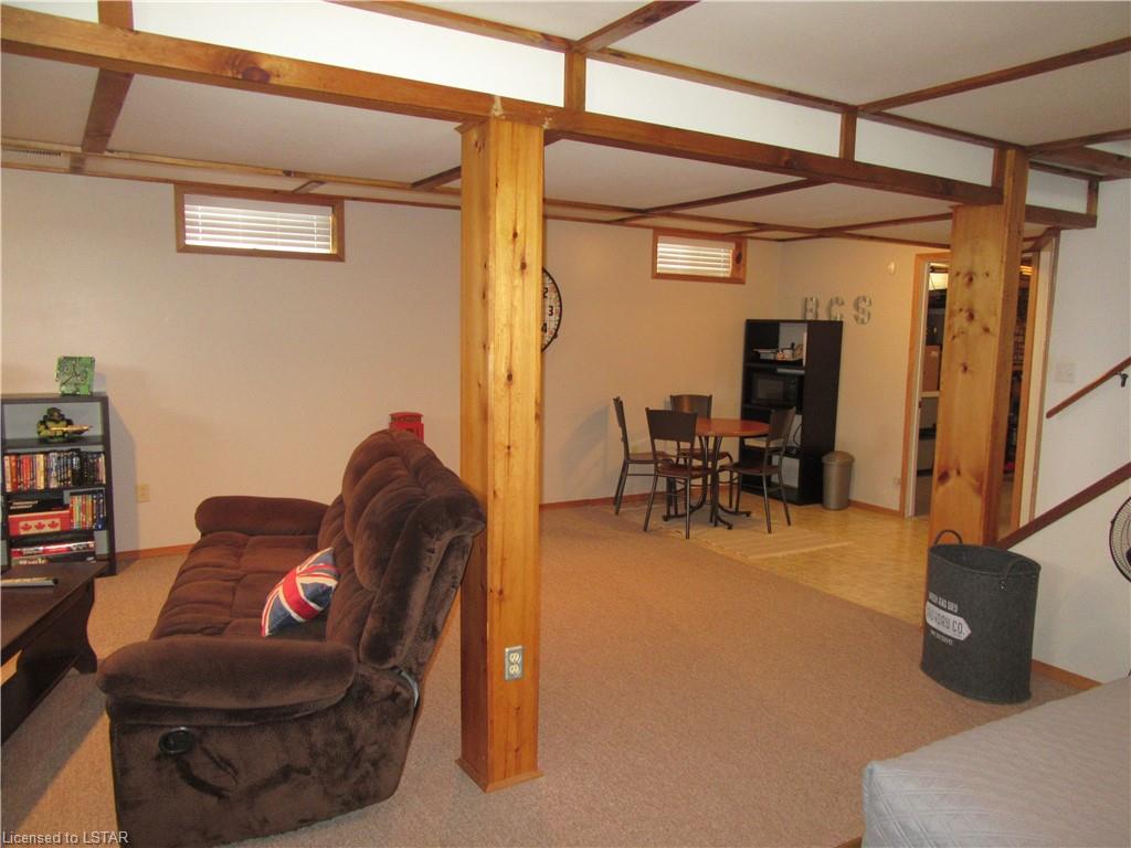 3 PALMER Court, St. Thomas Ontario, Canada