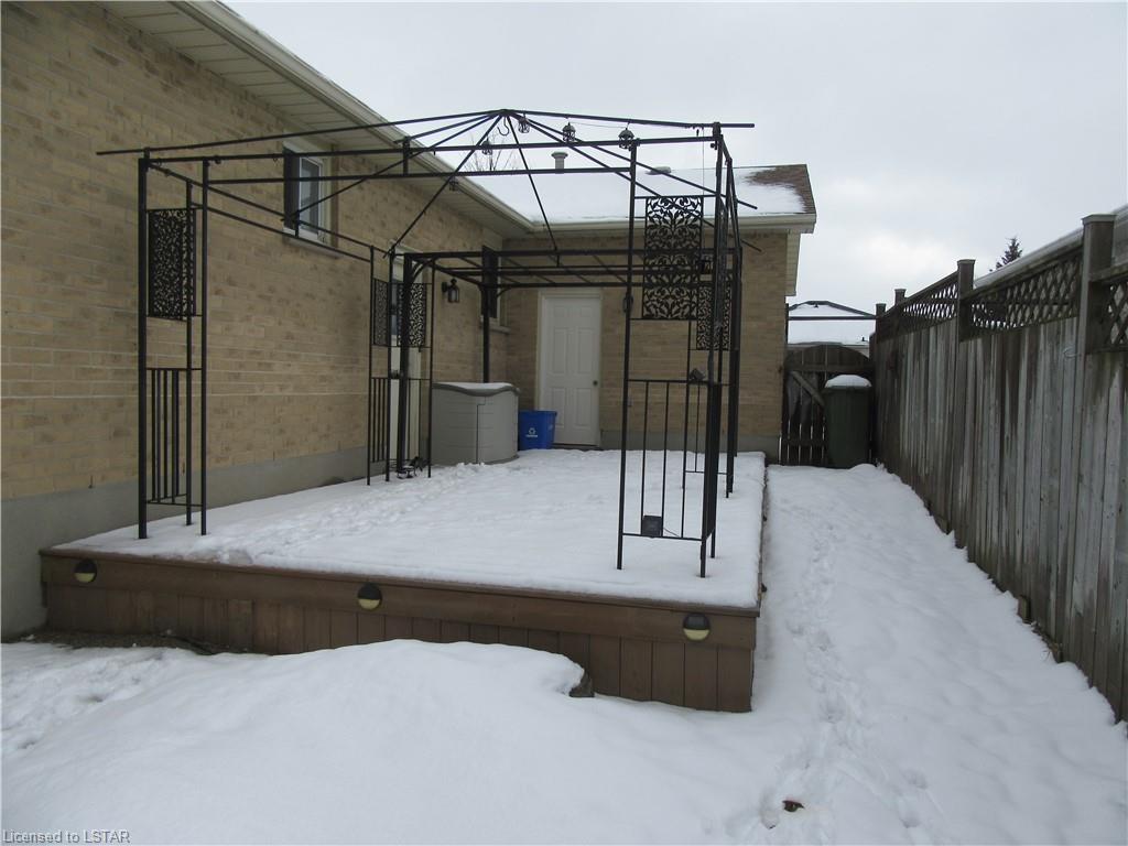 3 PALMER Court, St. Thomas Ontario, Canada