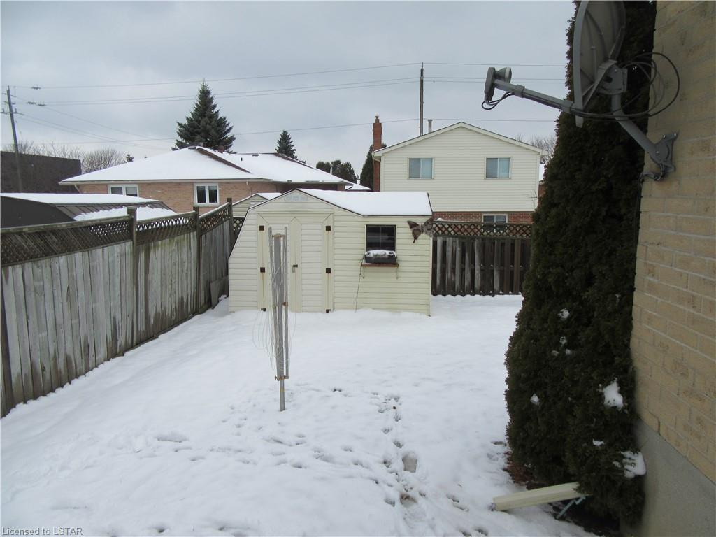 3 PALMER Court, St. Thomas Ontario, Canada