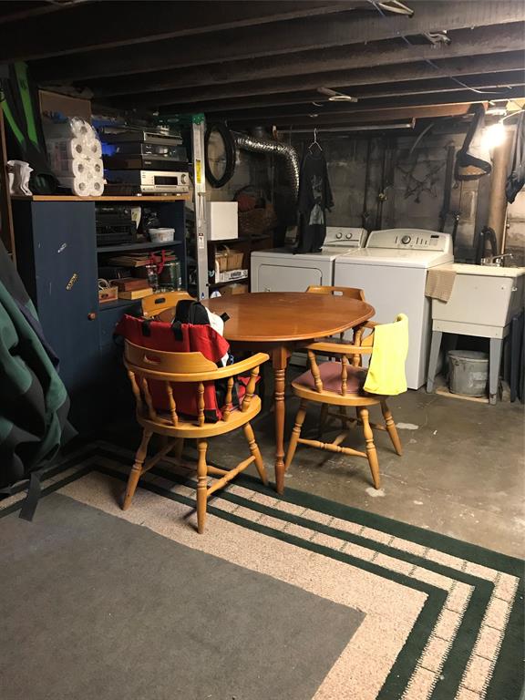 113 EUPHEMIA Street North, Sarnia Ontario, Canada