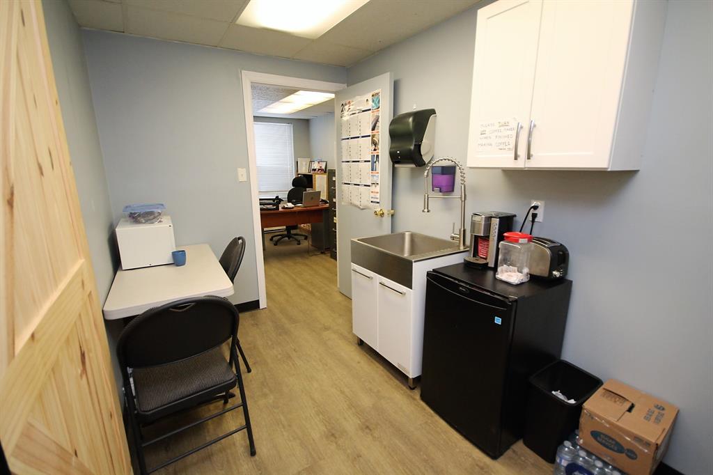 461 SCOTT Road Unit# C & D, Sarnia, Ontario, Canada