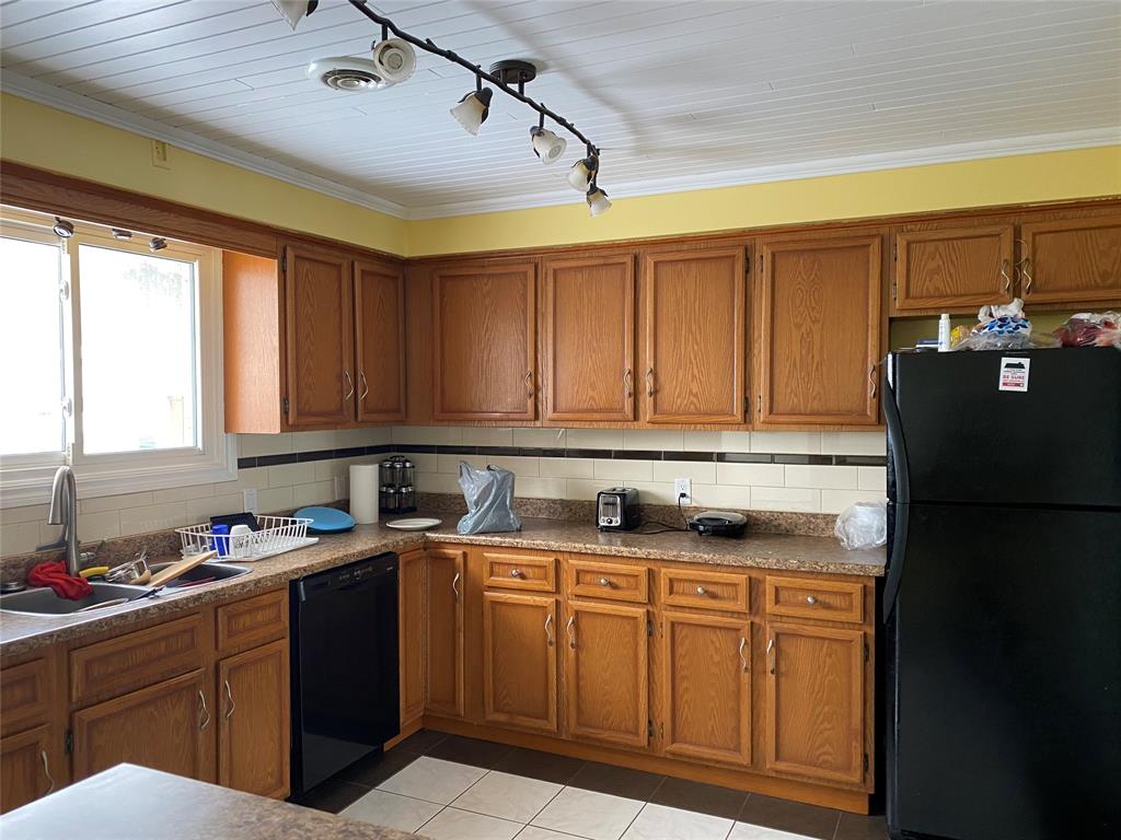 520 MAXWELL Street, Sarnia, Ontario, Canada