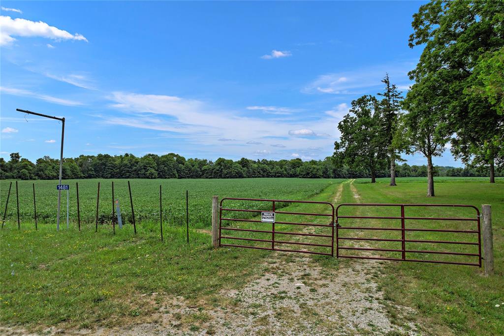 1481 RIVER Drive, North Middlesex, Ontario, Canada