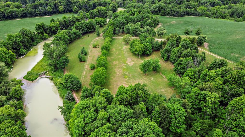 1481 RIVER Drive, North Middlesex, Ontario, Canada