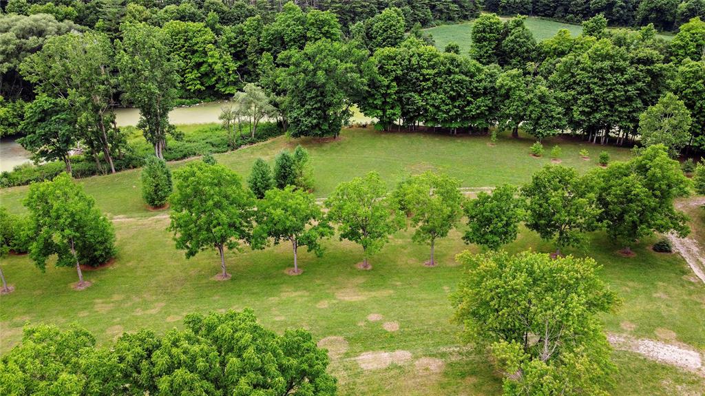 1481 RIVER Drive, North Middlesex, Ontario, Canada