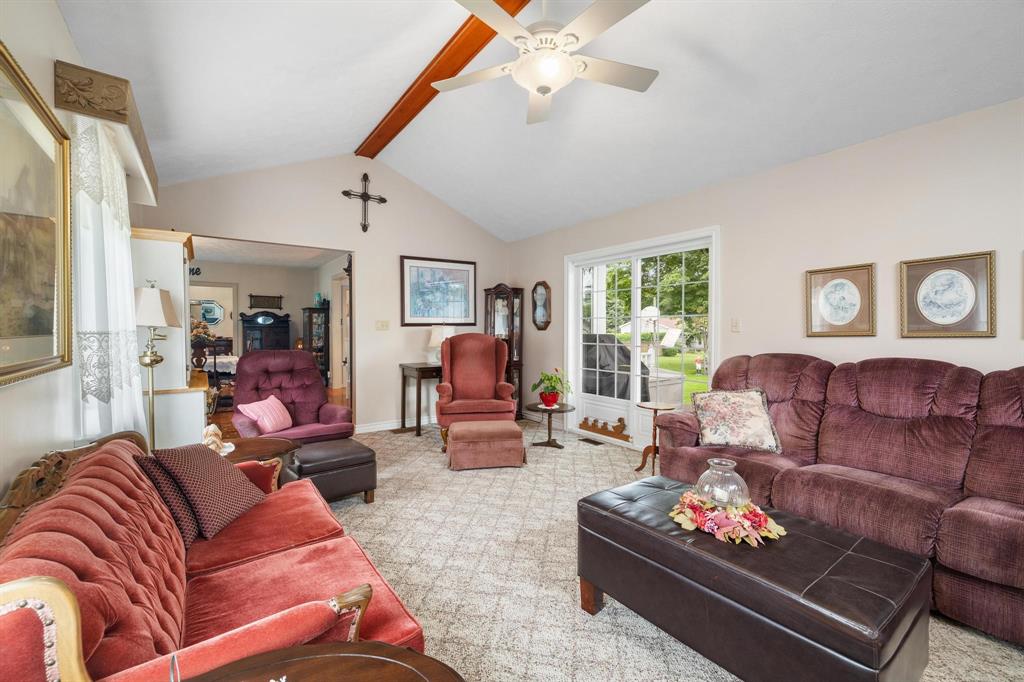 467 2ND Avenue South East