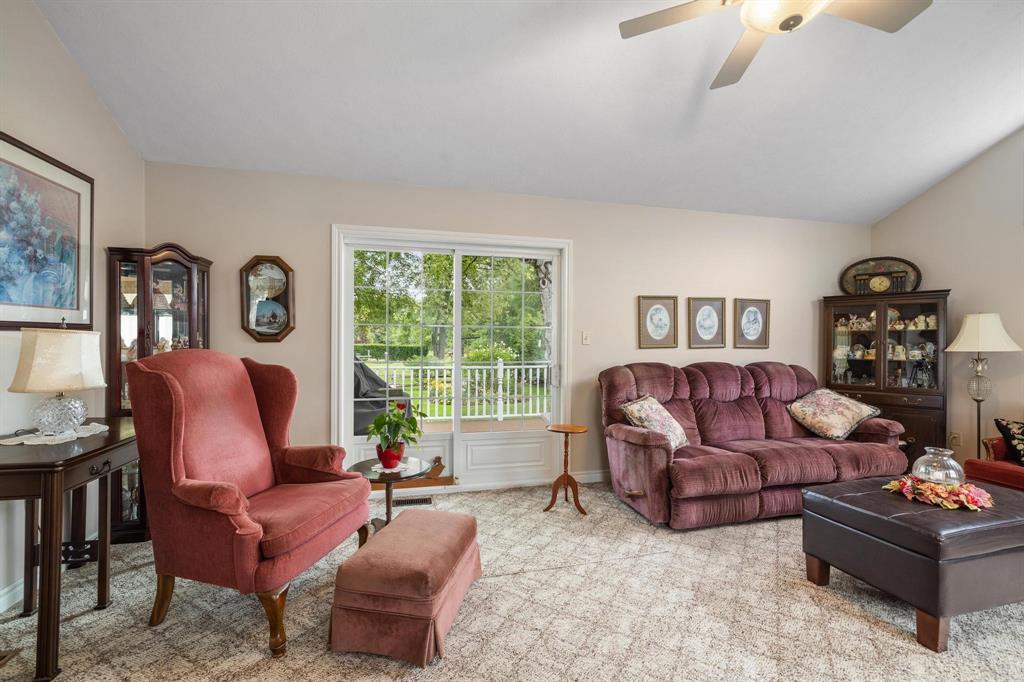467 2ND Avenue South East