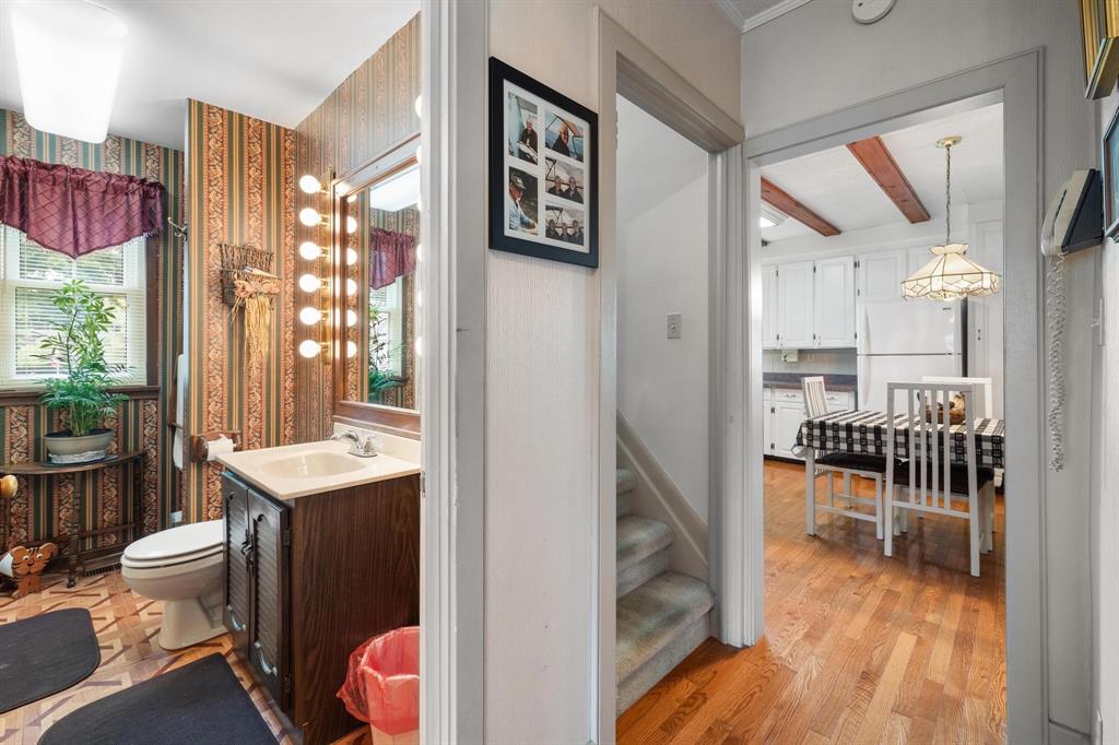 467 2ND Avenue South East