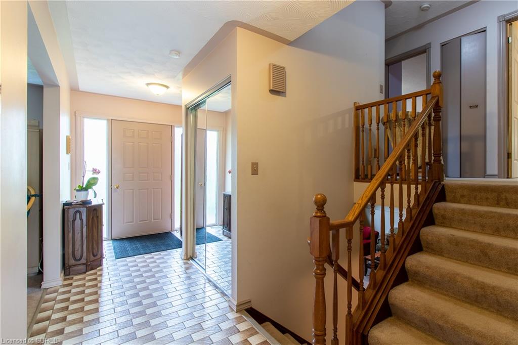 313 LYNN VALLEY Road, Norfolk County, Ontario, Canada