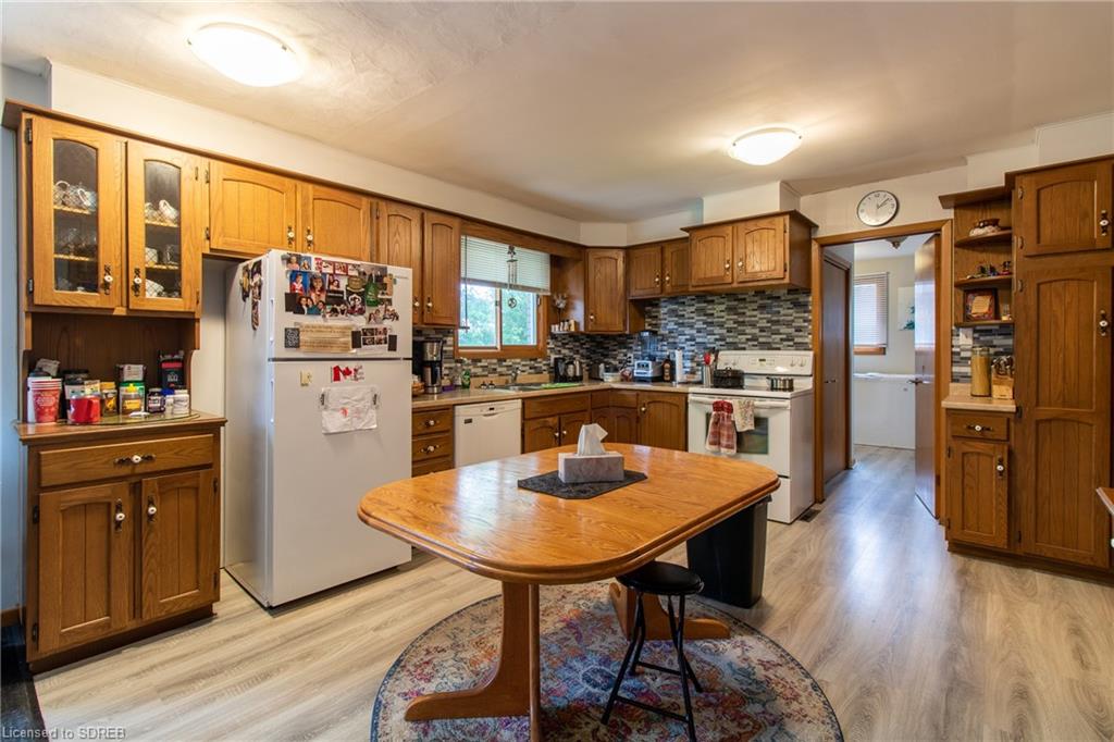357 SPYDELL Street, Delhi, Ontario, Canada