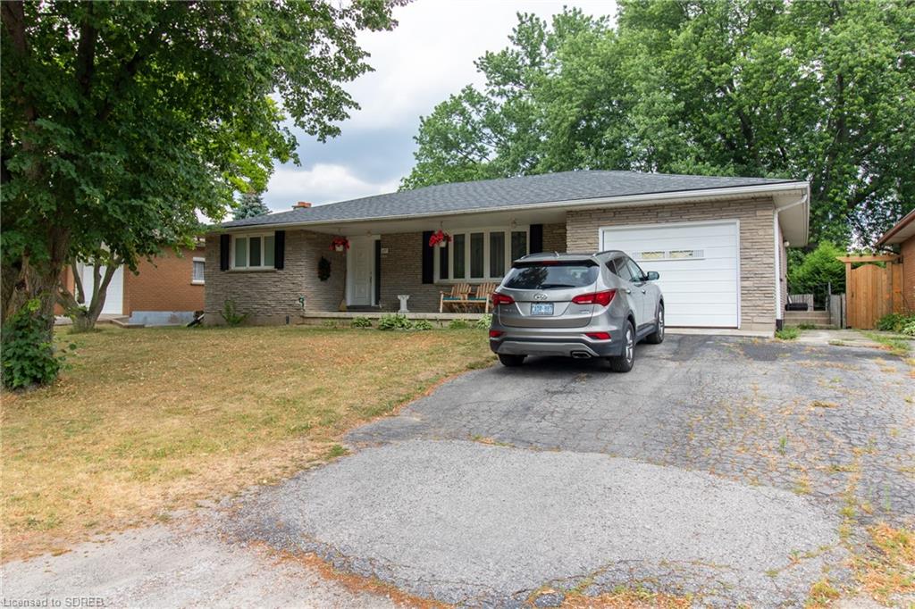 357 SPYDELL Street, Delhi, Ontario, Canada