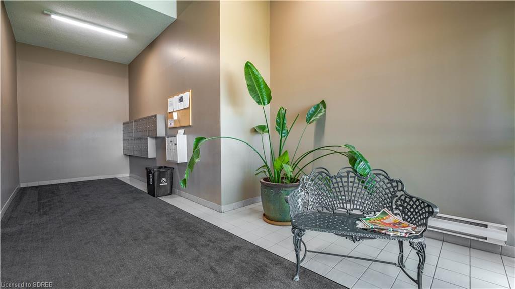 60 DONLY Drive Unit# 104, Simcoe, Ontario, Canada