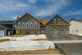 113 Katrina Drive, Fredericton New Brunswick, Canada