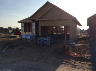 6 GIBBONS Street, Waterford Ontario, Canada