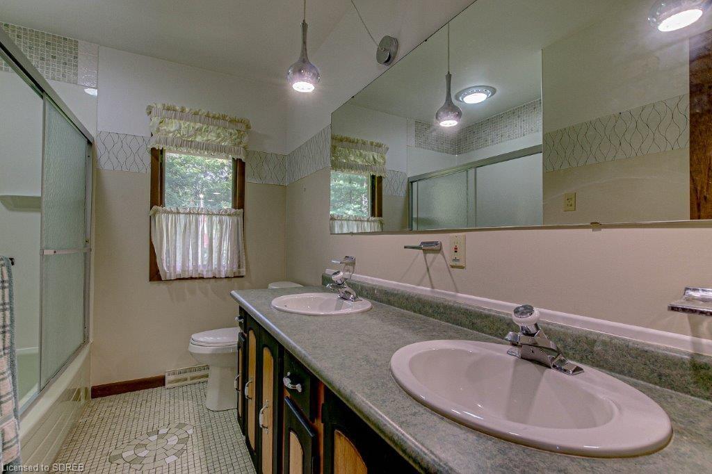 1736 CHARLOTTEVILLE WEST QUARTERLINE Road, Charlotteville, Ontario, Canada
