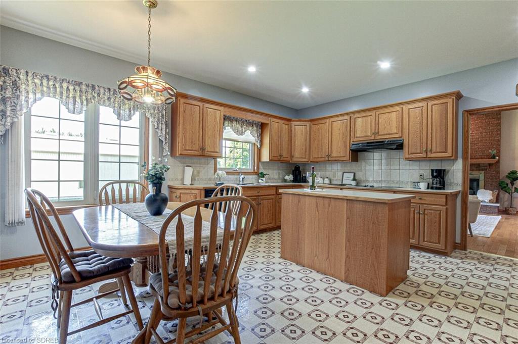1184 WINDHAM 5 Road, Vanessa, Ontario, Canada