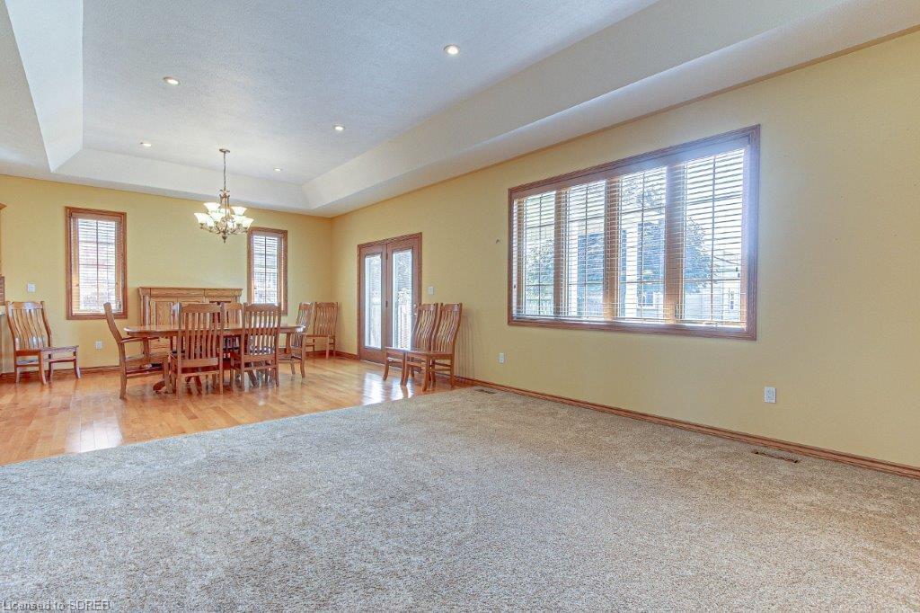 26 VIOLA Court, Delhi, Ontario, Canada