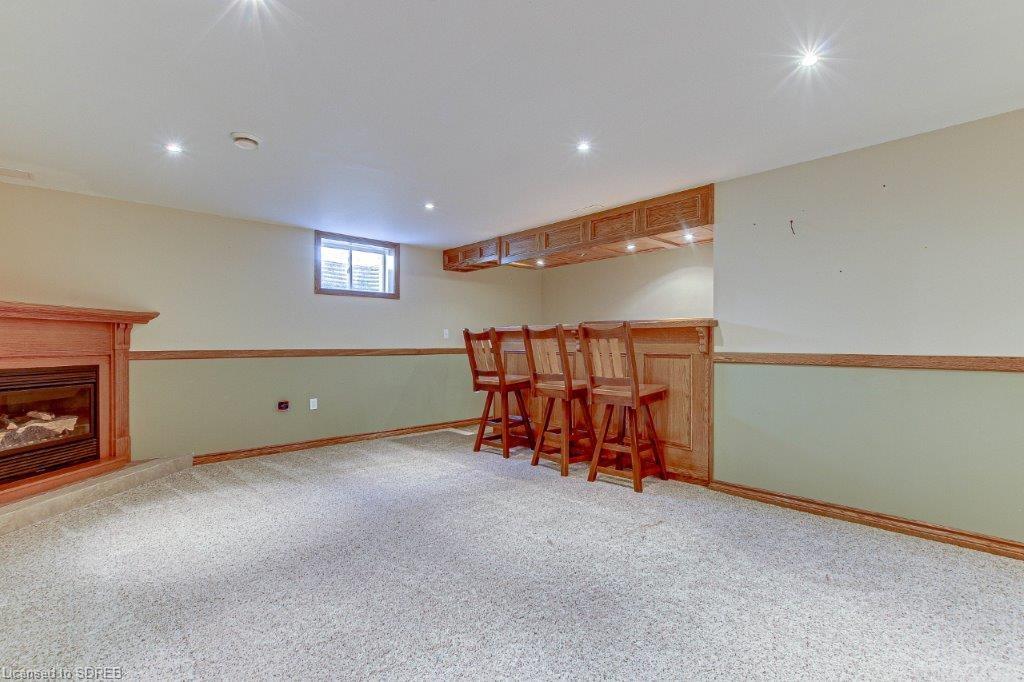 26 VIOLA Court, Delhi, Ontario, Canada