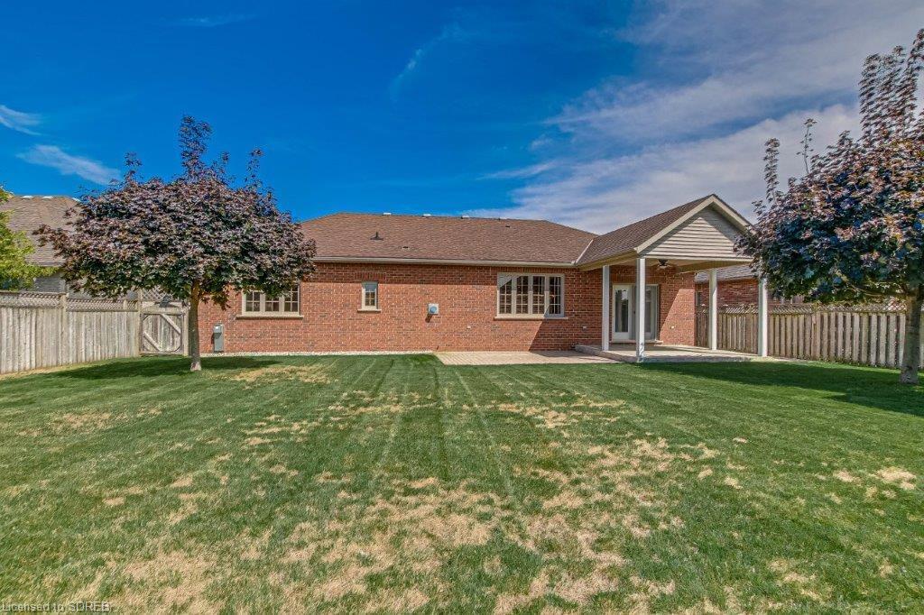 26 VIOLA Court, Delhi, Ontario, Canada
