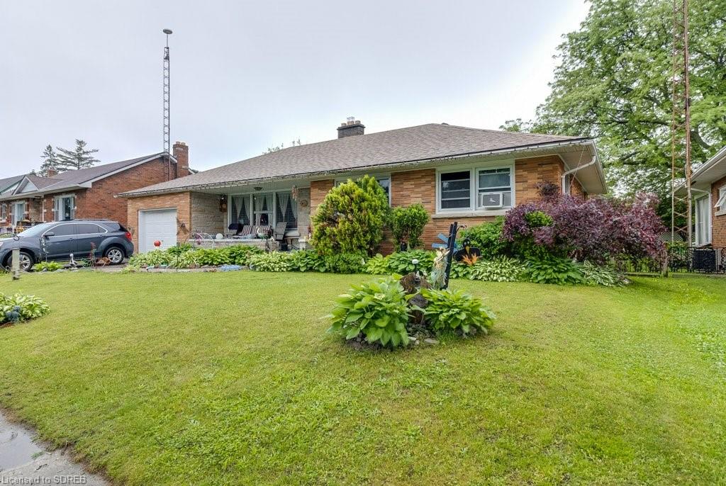 60 ADAMS Avenue, Delhi, Ontario, Canada