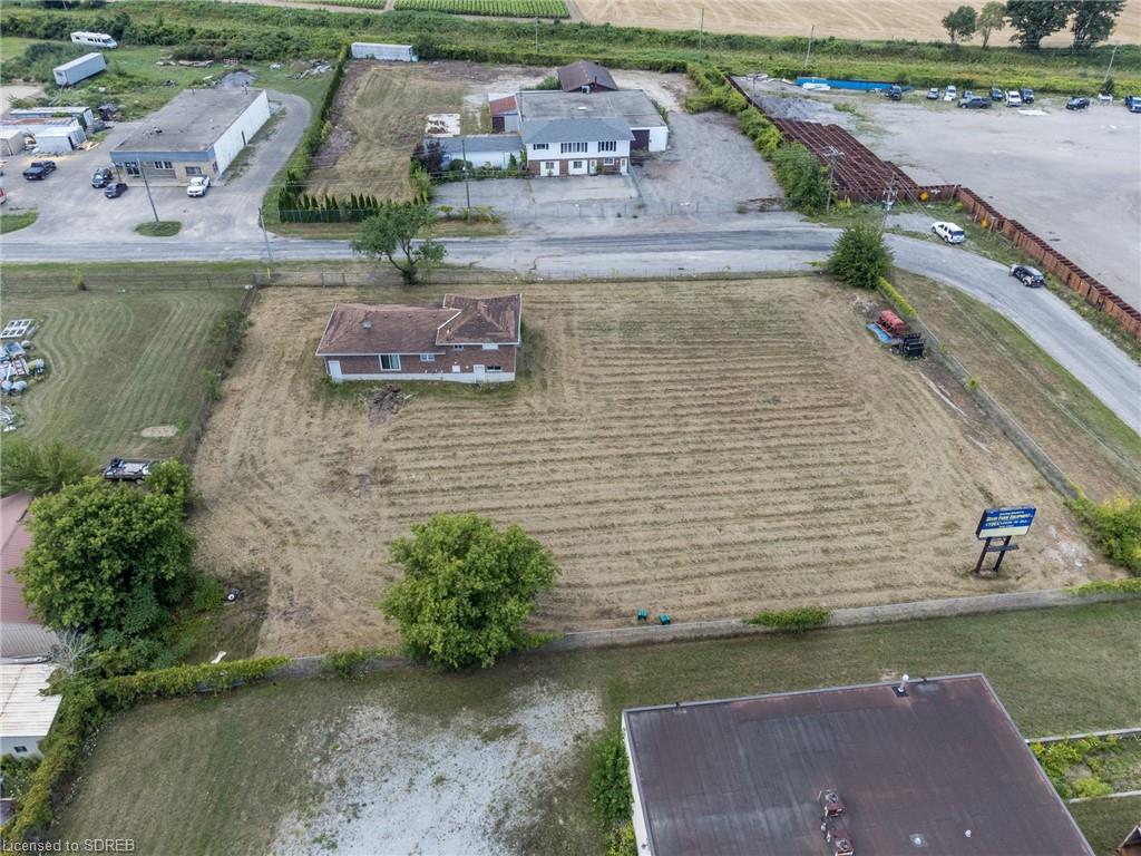 10 INDUSTRIAL Road, Delhi, Ontario, Canada