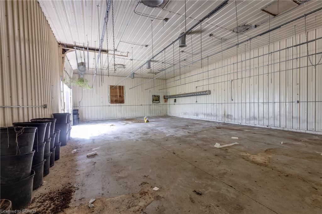 10 INDUSTRIAL Road, Delhi, Ontario, Canada
