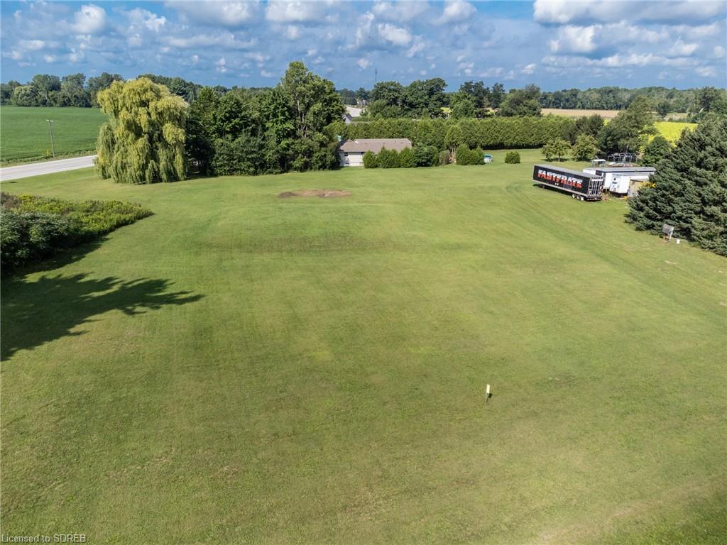 837 FERTILIZER Road, Delhi, Ontario, Canada