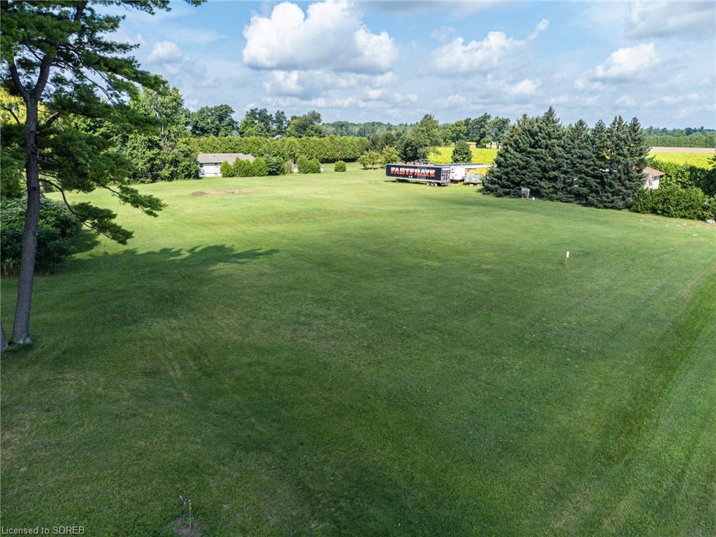 837 FERTILIZER Road, Delhi, Ontario, Canada