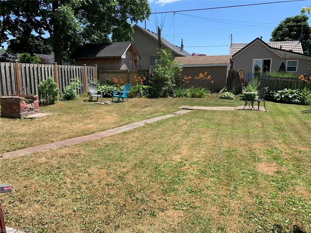 16 PANSY Avenue, Port Dover, Ontario, Canada
