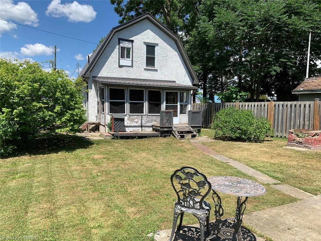 16 PANSY Avenue, Port Dover, Ontario, Canada