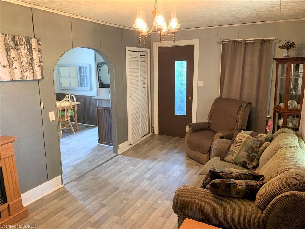 16 PANSY Avenue, Port Dover, Ontario, Canada