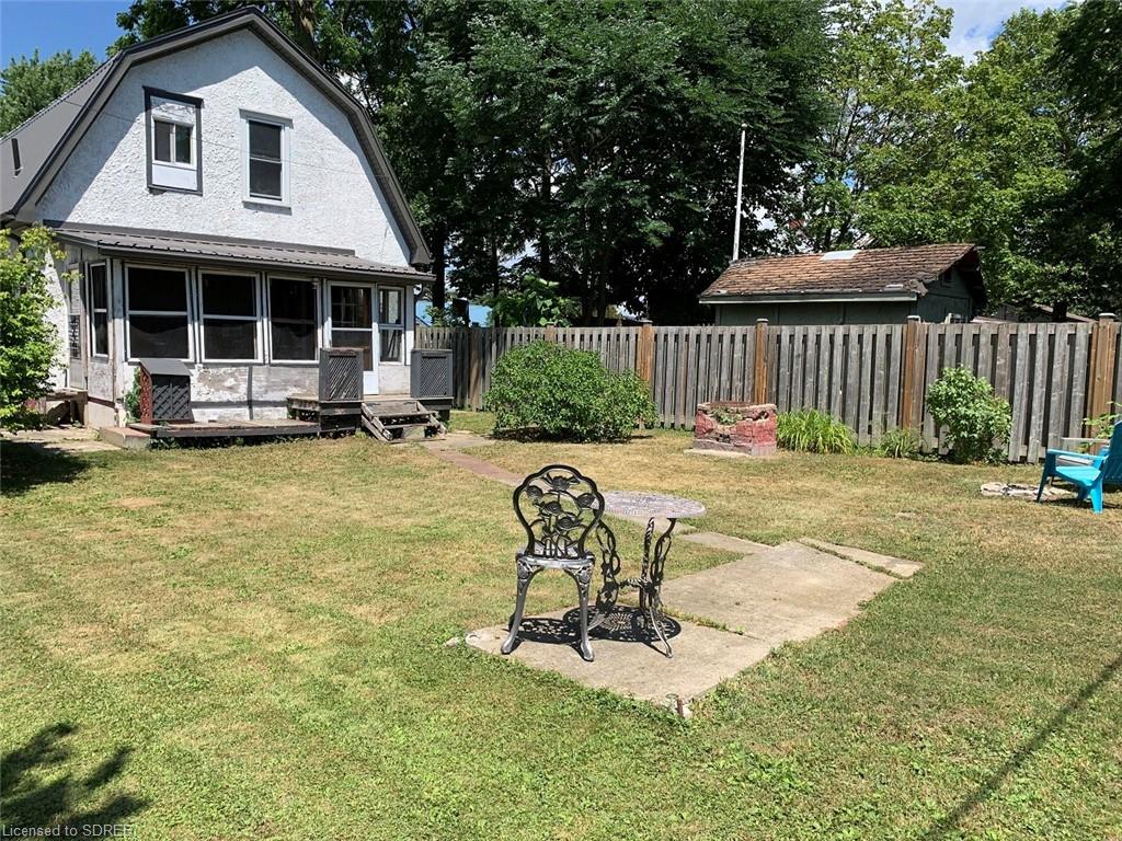 16 PANSY Avenue, Port Dover, Ontario, Canada