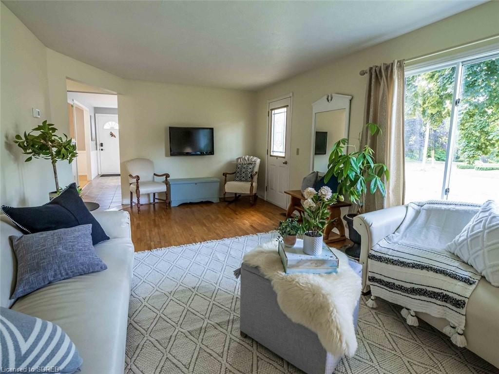 60 PROSPECT Street, Port Dover, Ontario, Canada