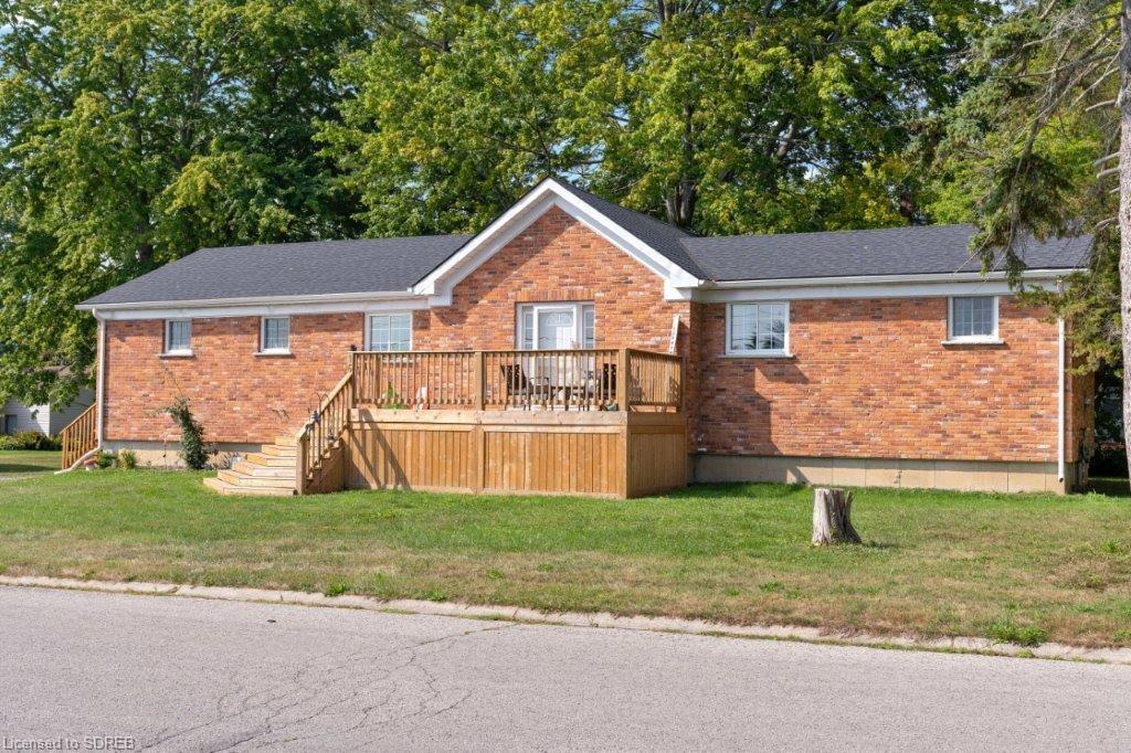 16 CHESTNUT Street, Port Rowan, Ontario, Canada
