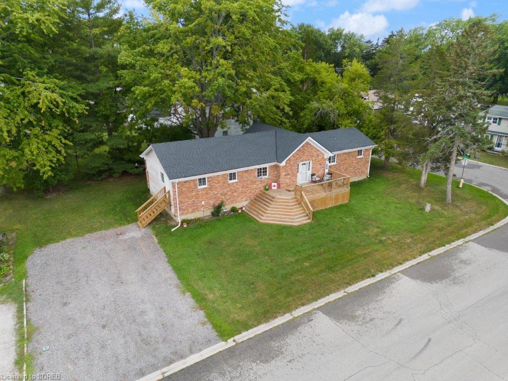 16 CHESTNUT Street, Port Rowan, Ontario, Canada