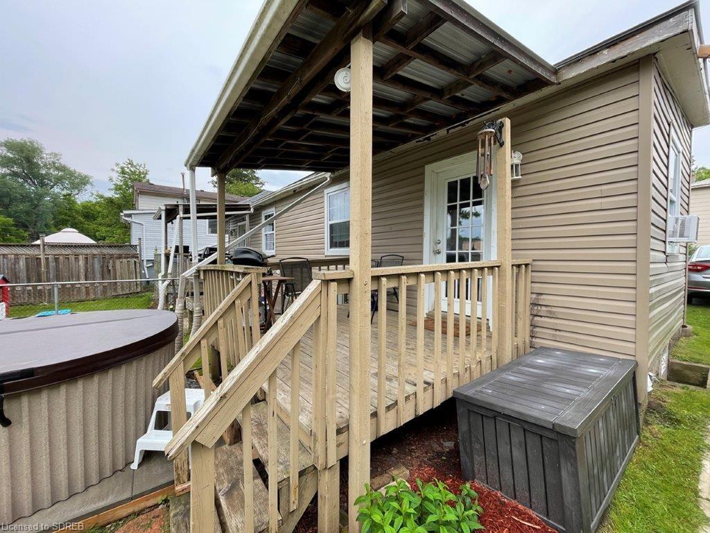 61 PATTERSON STREET, Simcoe, Ontario, Canada