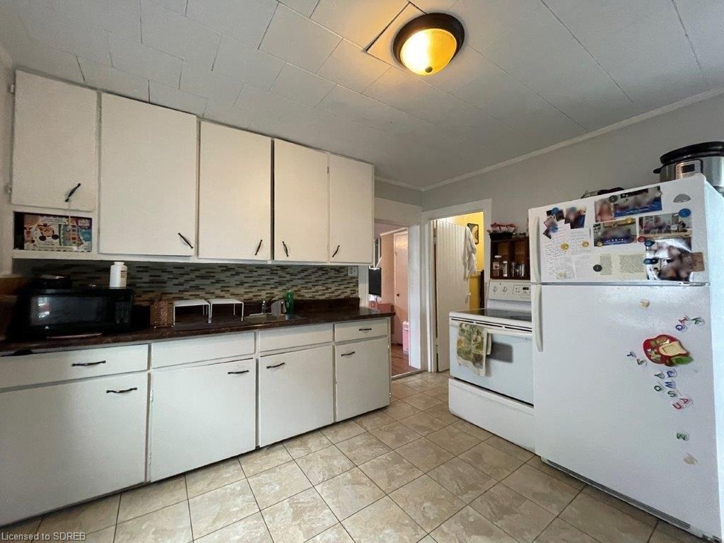 61 PATTERSON STREET, Simcoe, Ontario, Canada